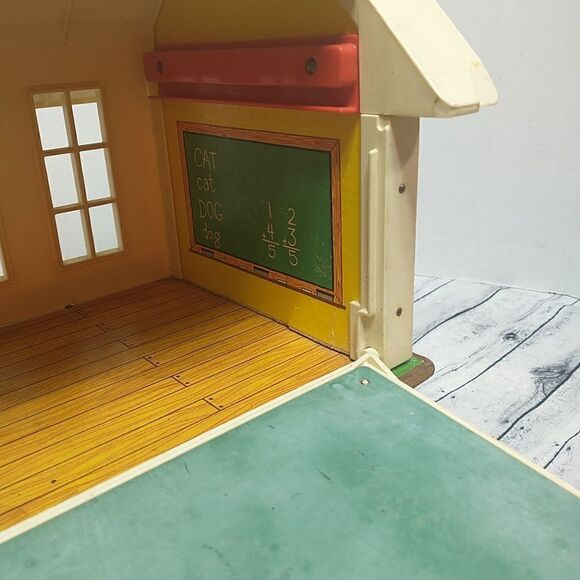 Vintage 1971 Fisher Price Little People Play Family School House #923 - Picture 8 of 12